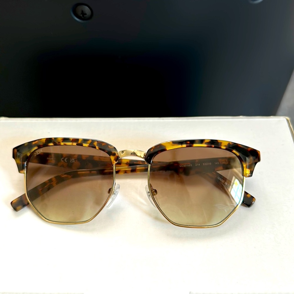 New🔥MCM Sunglasses
